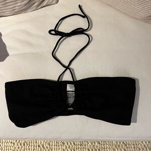 Aritzia Sunday Best Cropped Black Halter Top